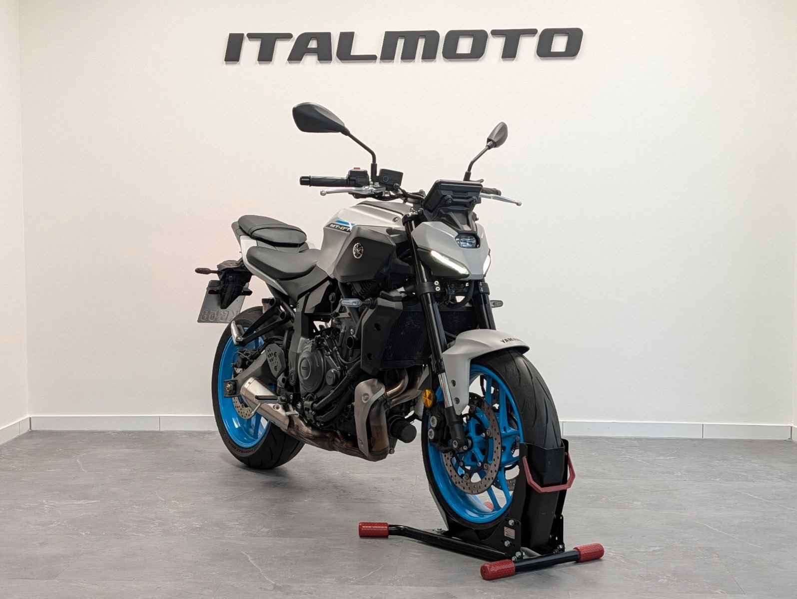Yamaha MT-07