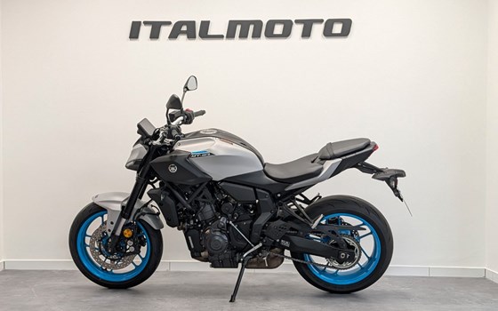 Gebrauchtmotorrad Yamaha MT-07 - Bild 2