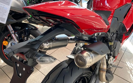 Neufahrzeug Ducati Panigale V2 S - Bild 2