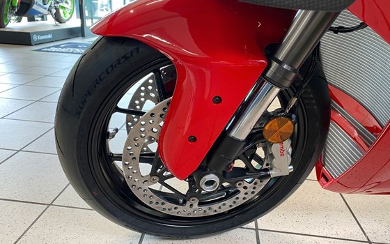 Neufahrzeug Ducati Panigale V4 - Bild 15