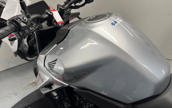 Gebrauchtmotorrad Honda CB750 Hornet - Bild 7