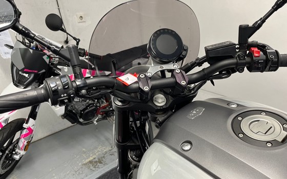 Gebrauchtmotorrad Yamaha XSR900 - Bild 7