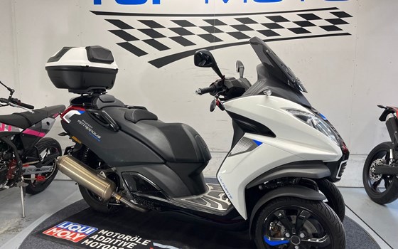 Gebrauchtmotorrad Peugeot Metropolis 400 - Bild 1