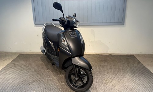 Suzuki Address 125
