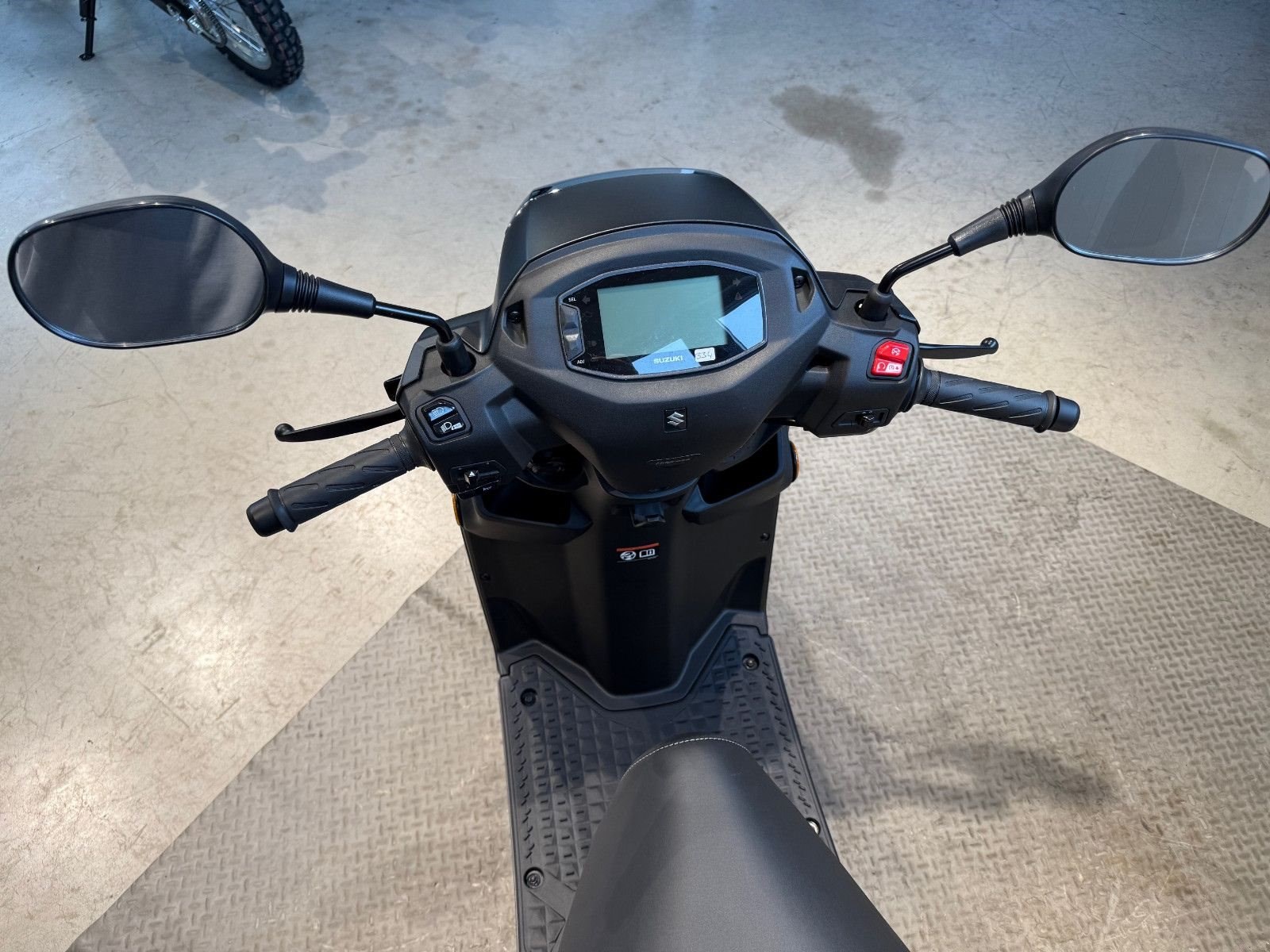 Suzuki Address 125
