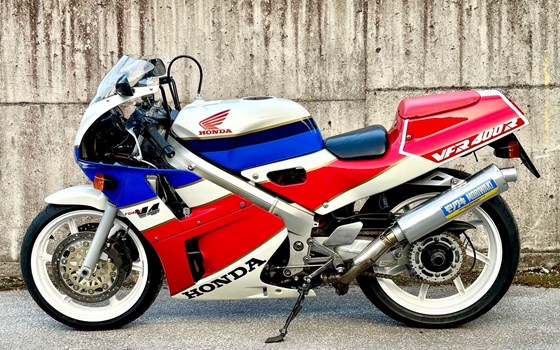 Gebrauchtmotorrad Honda VFR 400 R (NC30) - Bild 7