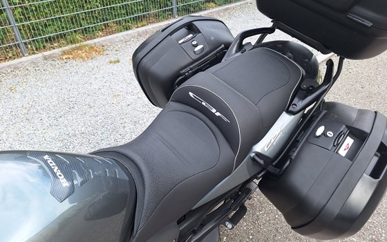 Gebrauchtmotorrad Honda CBF 600 S - Bild 6