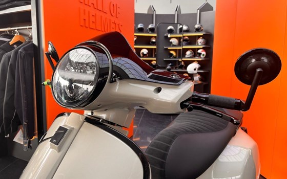 Neufahrzeug Vespa GTS 310 - Bild 3