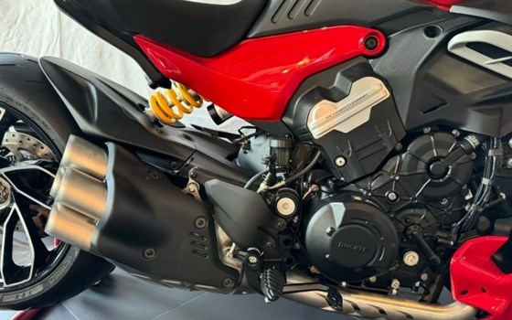 Neufahrzeug Ducati Diavel V4 - Bild 10