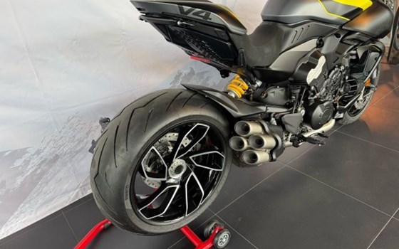 Neufahrzeug Ducati Diavel V4 - Bild 9