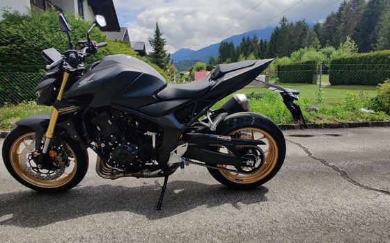 Gebrauchtmotorrad Honda CB1000 Hornet SP - Bild 2