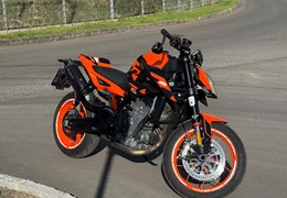 Gebrauchte KTM 890 Duke GP