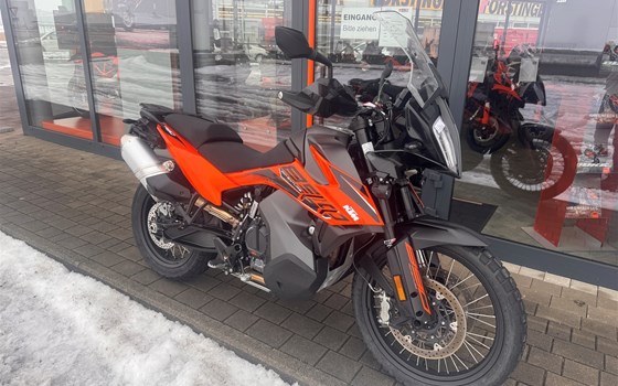 Gebrauchtmotorrad KTM 890 Adventure - Bild 1