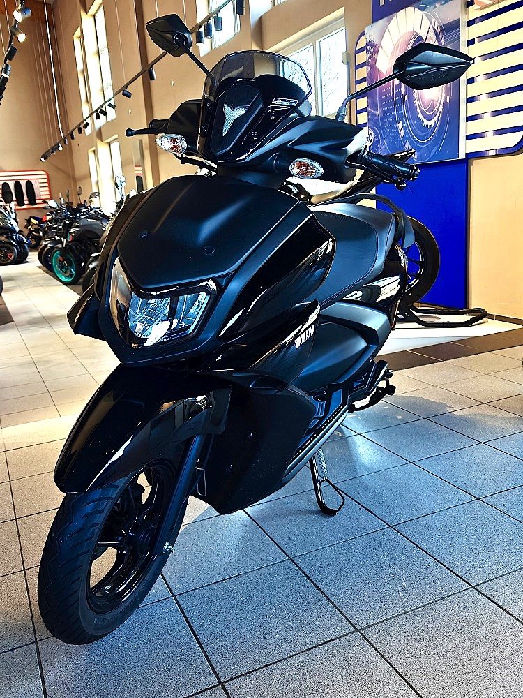 Yamaha RayZR 