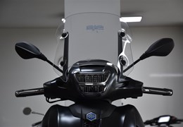 Neumotorrad Piaggio Beverly 400 S