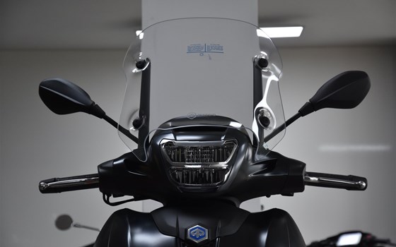 Neufahrzeug Piaggio Beverly 400 S - Bild 1