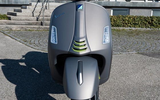 Neufahrzeug Vespa GTS 310 SuperTech - Bild 4