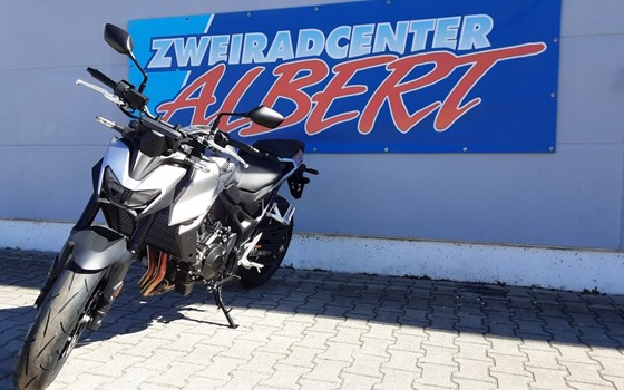 Gebrauchtmotorrad Honda CB750 Hornet - Bild 4