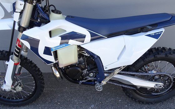 Neufahrzeug Husqvarna TE 300 2026 - Bild 7