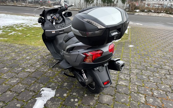 Gebrauchtmotorrad Suzuki Burgman 650 - Bild 3