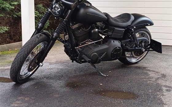 Gebrauchtmotorrad Harley-Davidson Dyna Street Bob FXDB - Bild 1