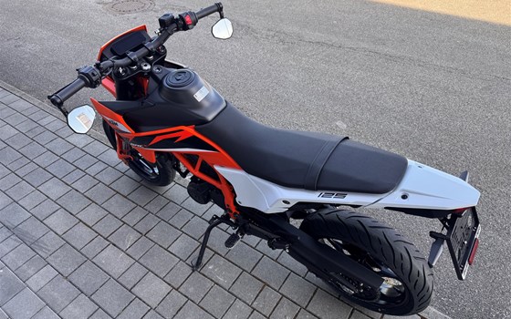 Neufahrzeug KTM 125 SMC R - Bild 4