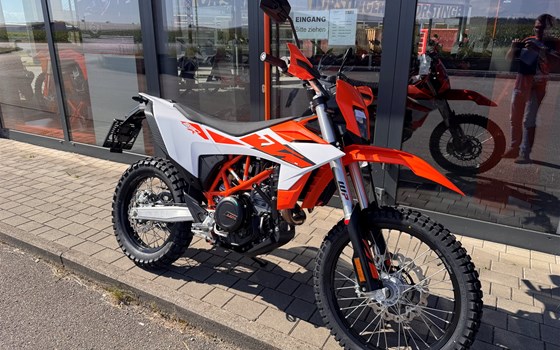 Neufahrzeug KTM 690 Enduro R - Bild 1
