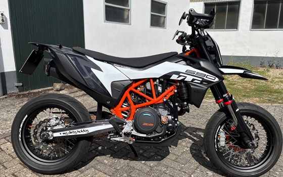 Gebrauchtmotorrad KTM 690 SMC R - Bild 21