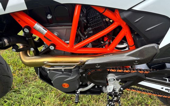 Gebrauchtmotorrad KTM 690 Supermoto R - Bild 4