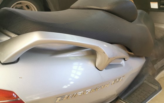 Gebrauchtmotorrad Suzuki Burgman 650 - Bild 5