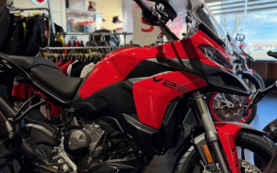 Gebrauchtmotorrad Ducati Multistrada V2 S - Bild 1