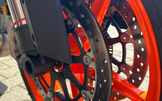 Gebrauchtmotorrad KTM 1290 Super Duke R - Bild 20