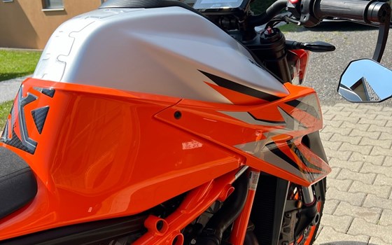 Gebrauchtmotorrad KTM 1290 Super Duke R - Bild 23