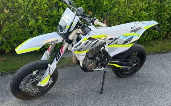 Gebrauchtmotorrad Husqvarna FE 450 - Bild 3