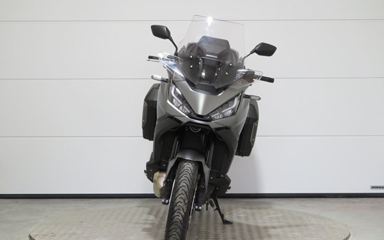 Gebrauchtmotorrad Honda NT1100 DCT - Bild 2