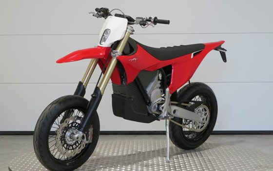 Gebrauchtmotorrad Stark Future Varg SM - Bild 3