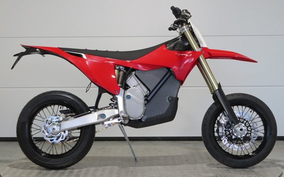 Gebrauchtmotorrad Stark Future Varg SM - Bild 8