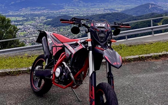 Gebrauchtmotorrad Beta RR 125 LC Motard - Bild 1