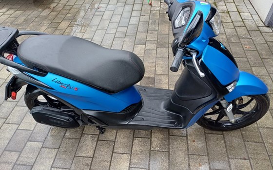 Gebrauchtmotorrad Piaggio Liberty 125 S - Bild 3