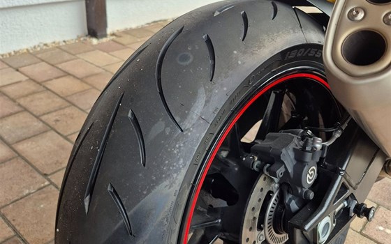 Gebrauchtmotorrad BMW S 1000 RR - Bild 4