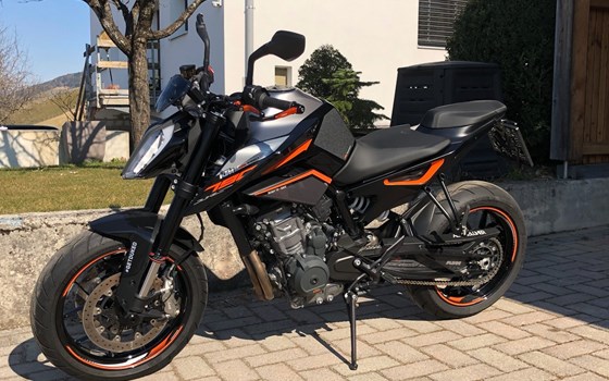 Gebrauchtmotorrad KTM 790 Duke - Bild 1