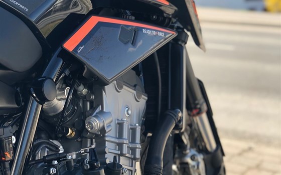 Gebrauchtmotorrad KTM 790 Duke - Bild 6