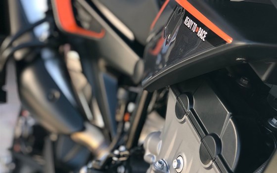 Gebrauchtmotorrad KTM 790 Duke - Bild 8