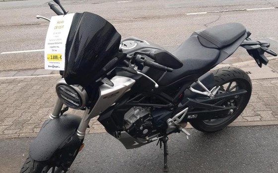 Gebrauchtmotorrad Honda CB125R - Bild 1