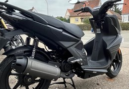 Neumotorrad Kymco Super 8 R 50i