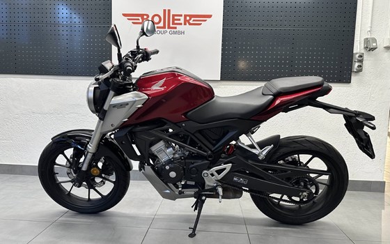 Motorrad Occasion Honda CB125R - Bild 2
