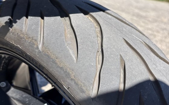 Gebrauchtmotorrad Ducati Scrambler Icon Dark - Bild 4