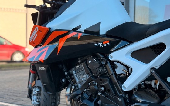 Neufahrzeug KTM 990 Duke - Bild 7