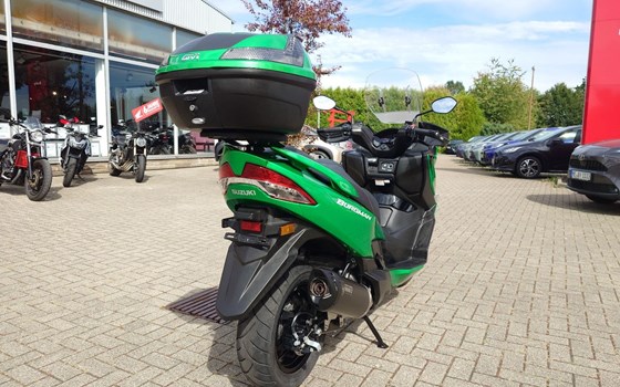 Gebrauchtmotorrad Suzuki Burgman 400 - Bild 10