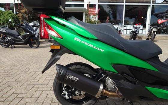 Gebrauchtmotorrad Suzuki Burgman 400 - Bild 2